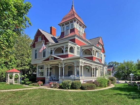 Bellaire Grand Victorian B&B Inn المظهر الخارجي الصورة