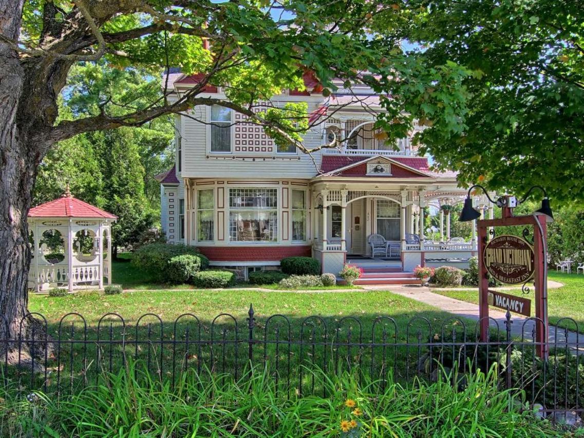 Bellaire Grand Victorian B&B Inn المظهر الخارجي الصورة