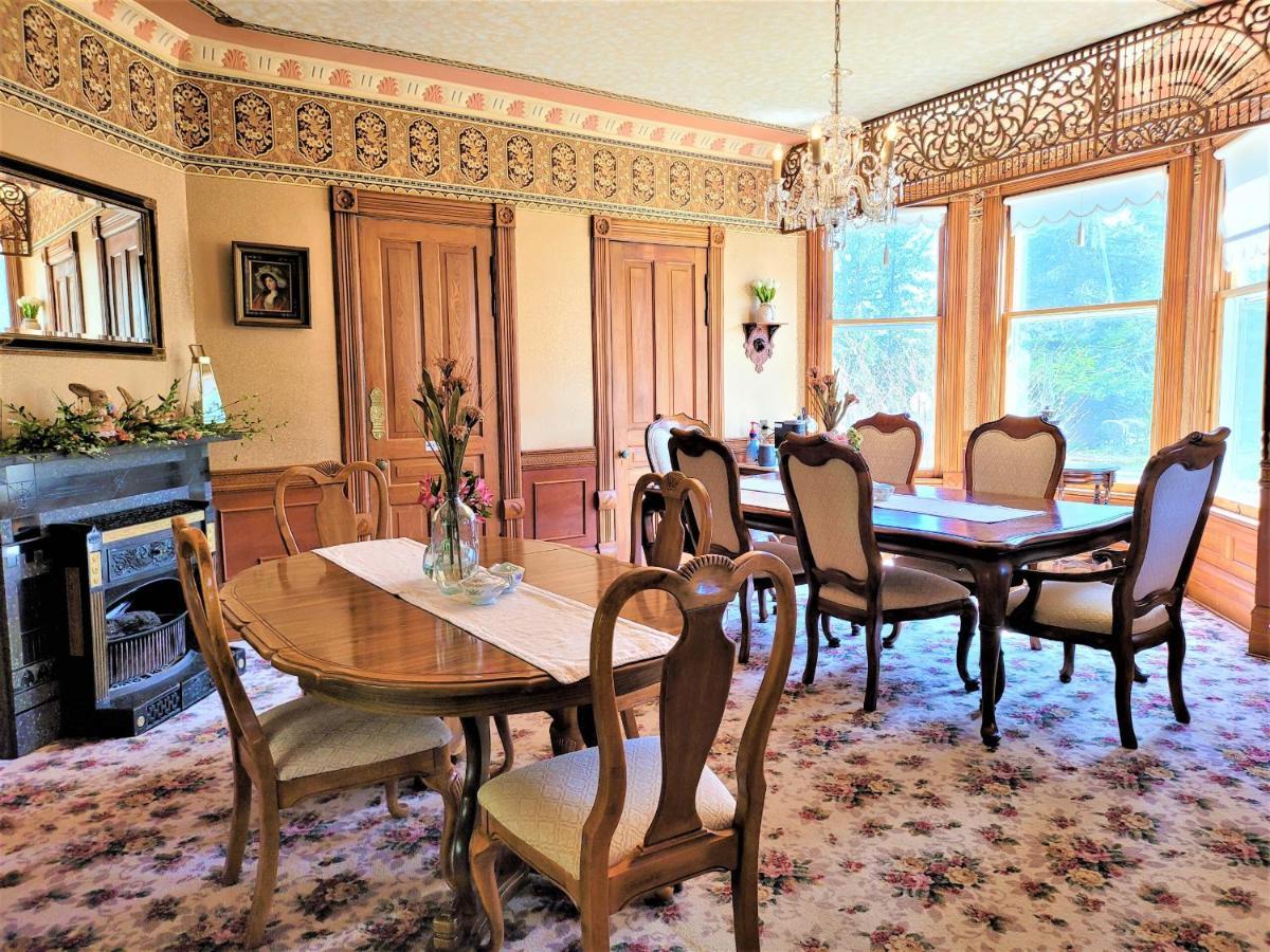 Bellaire Grand Victorian B&B Inn المظهر الخارجي الصورة